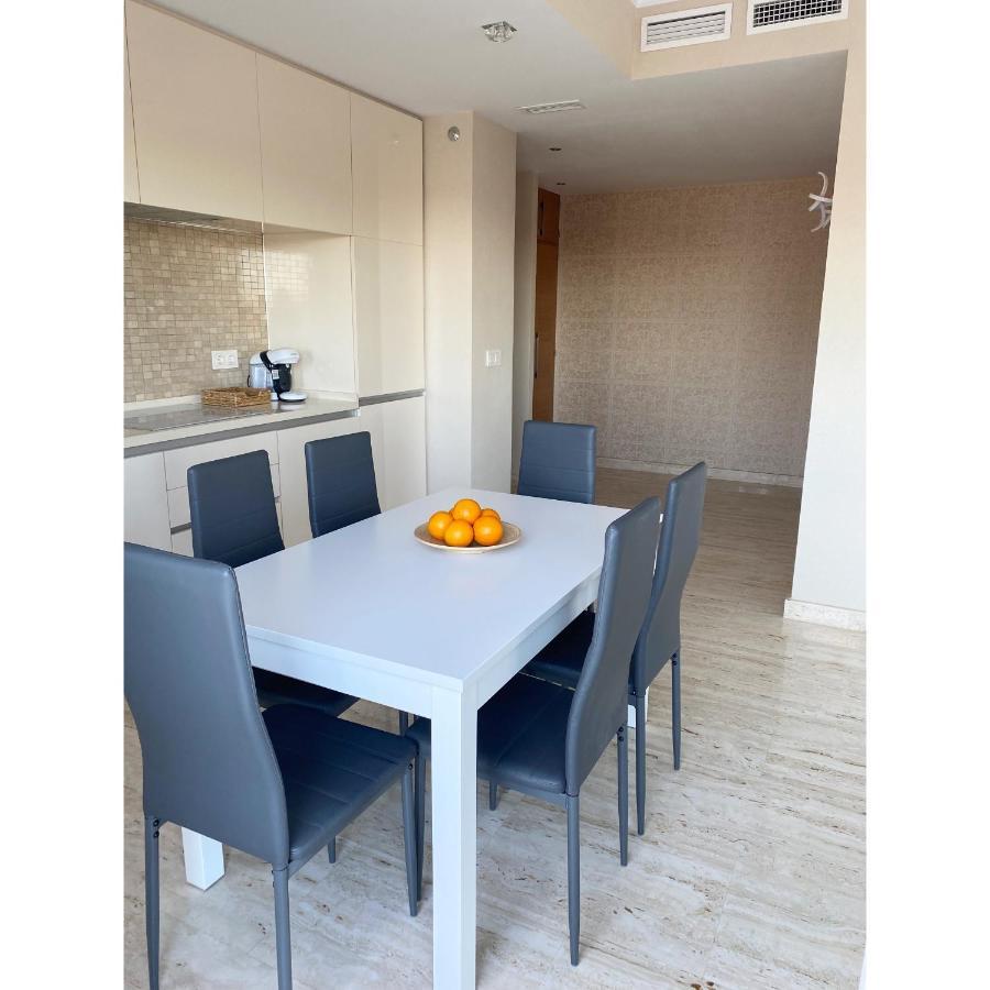 Modern Flat Close To Beach El Campello Bagian luar foto