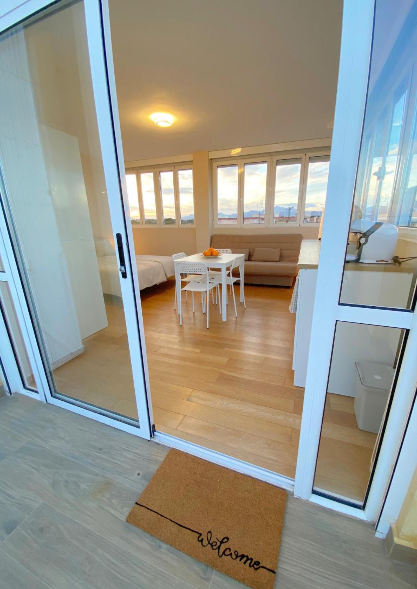 Modern Flat Close To Beach El Campello Bagian luar foto