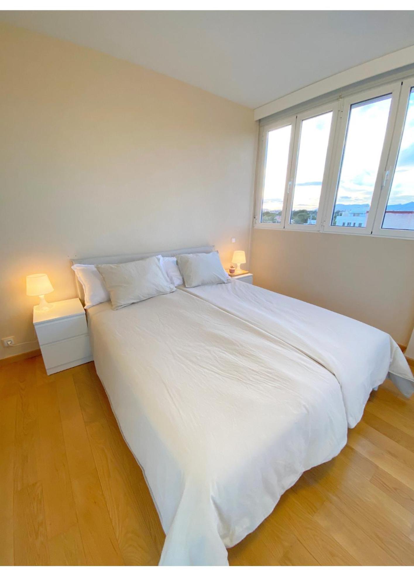 Modern Flat Close To Beach El Campello Bagian luar foto