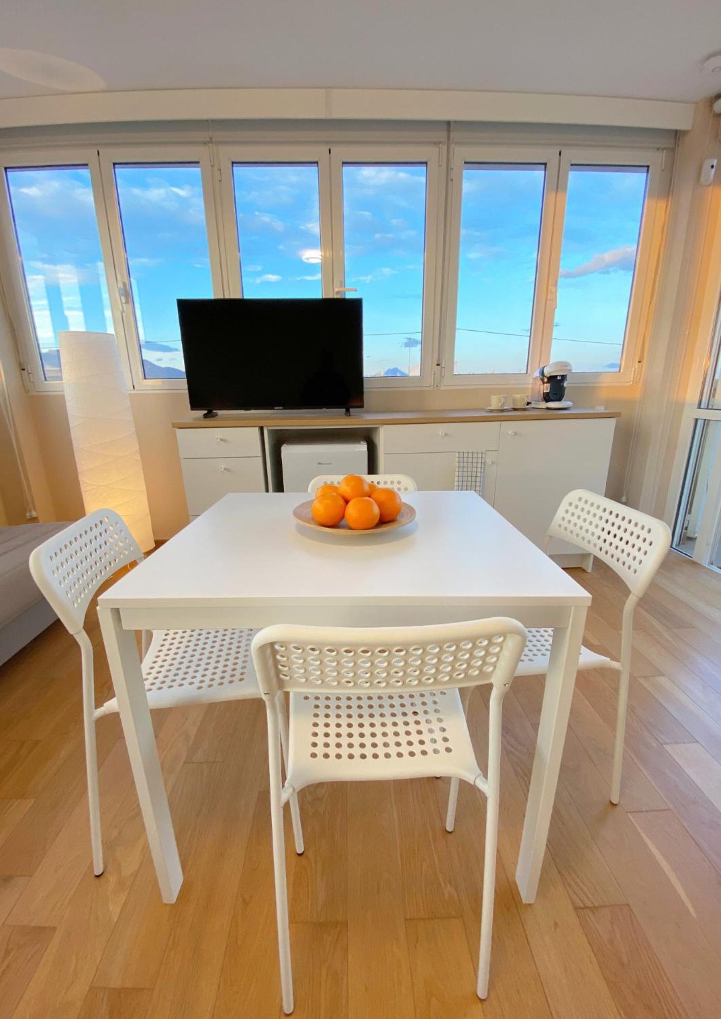 Modern Flat Close To Beach El Campello Bagian luar foto